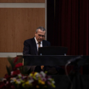 علی-افشار-آموزش-پیانو-مدرس-اساتید-بهترین-آموزشگاه-موسیقی-شرق-تهران-هیوا-ثبت-نام-کلاس