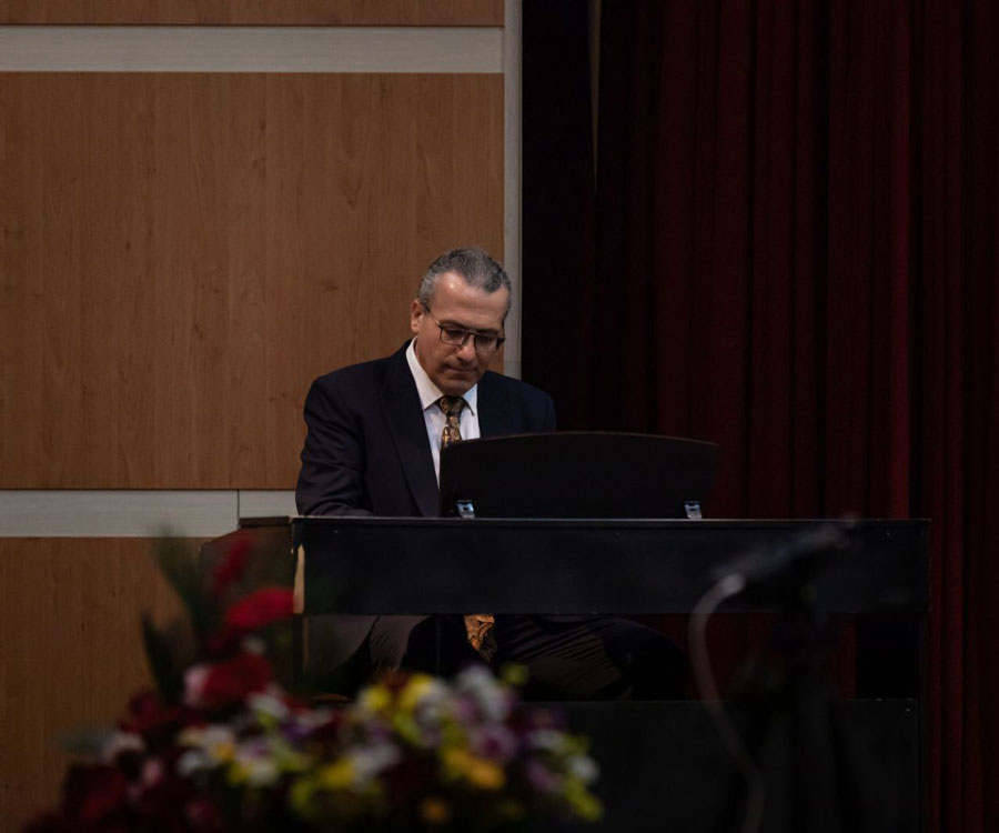 علی-افشار-آموزش-پیانو-مدرس-اساتید-بهترین-آموزشگاه-موسیقی-شرق-تهران-هیوا-ثبت-نام-کلاس علی-افشار-آموزش-پیانو-مدرس-اساتید-بهترین-آموزشگاه-موسیقی-شرق-تهران-هیوا-ثبت-نام-کلاس