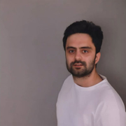 مجتبی-رفیعی-آموزش-مدرس-پیانو-پاپ-و-کلاسیک-اساتید-آموزشگاه-موسیقی-هیوا-شرق-تهران-ثبت-نام-کلاس-پیروزی