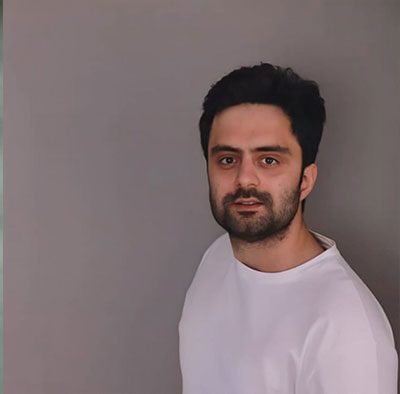 مجتبی-رفیعی-آموزش-مدرس-پیانو-پاپ-و-کلاسیک-اساتید-آموزشگاه-موسیقی-هیوا-شرق-تهران-ثبت-نام-کلاس-پیروزی